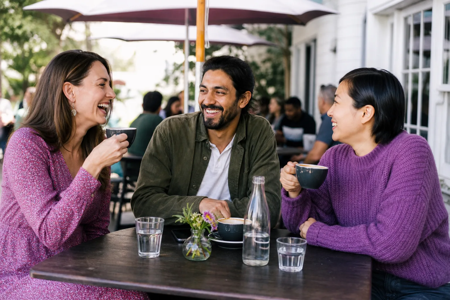 Two people meeting for coffee beside Lake Burley Griffin in Canberra